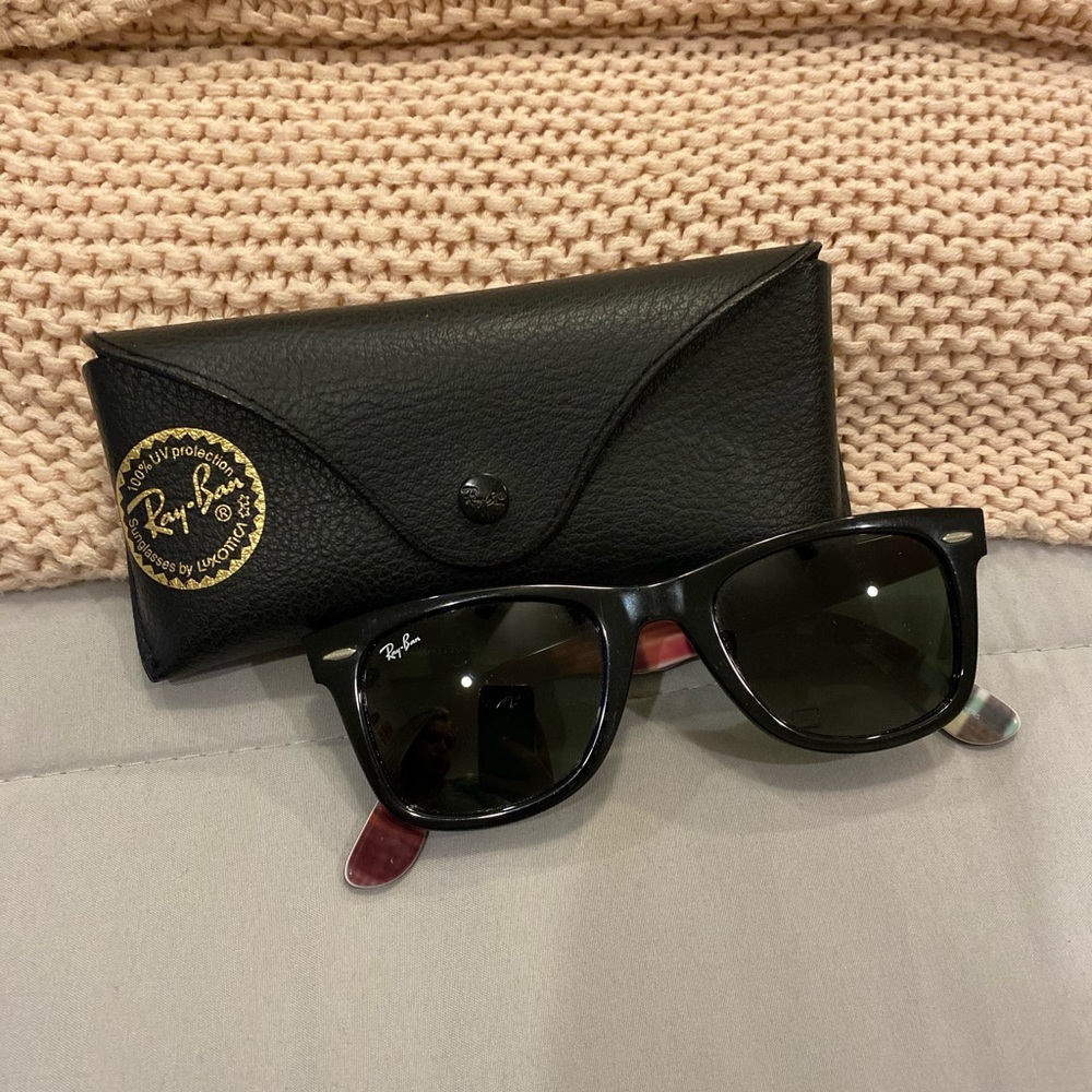 Ray-Ban Wayfarer Sunglasses